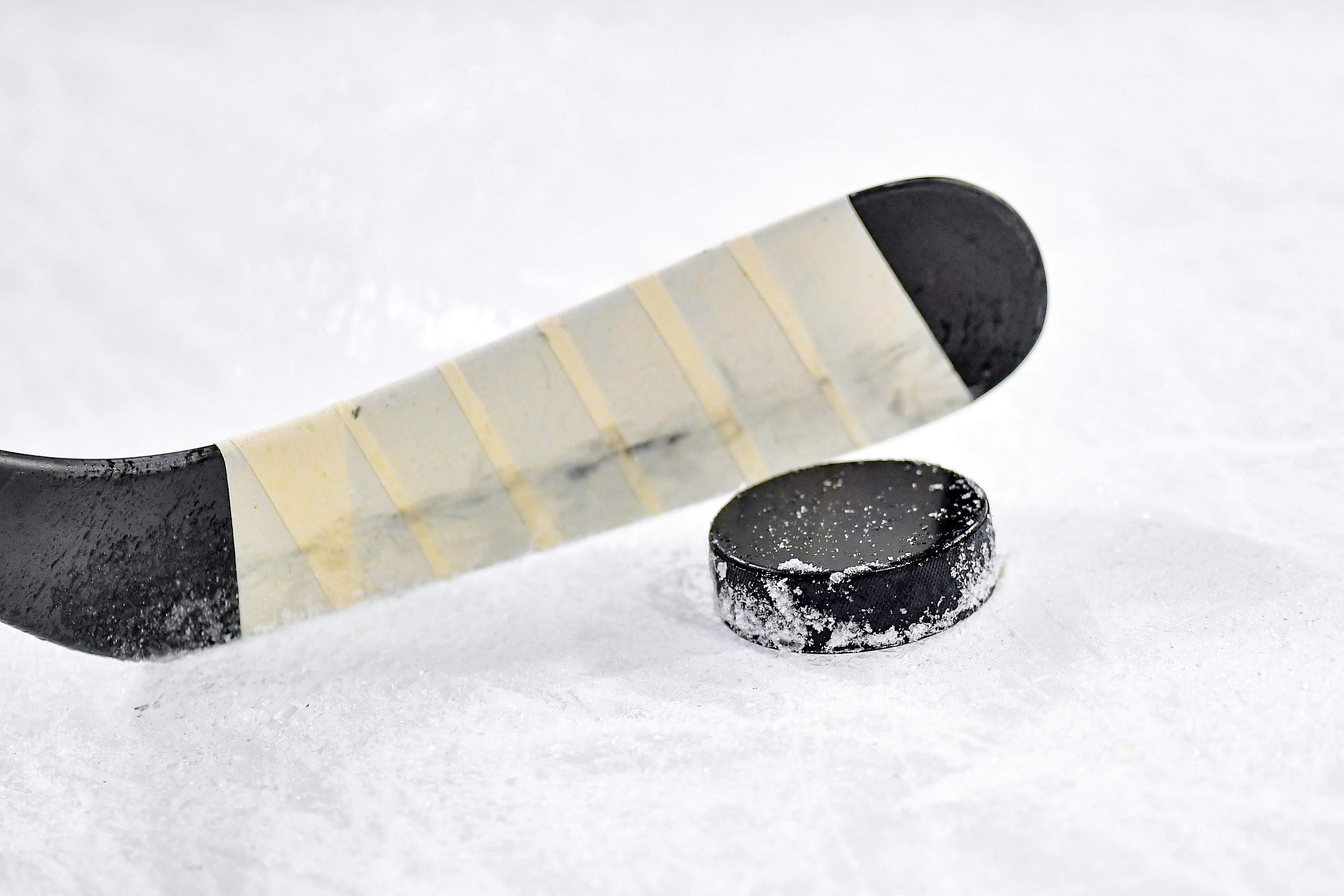 ice-hockey-gb142504ba_1920